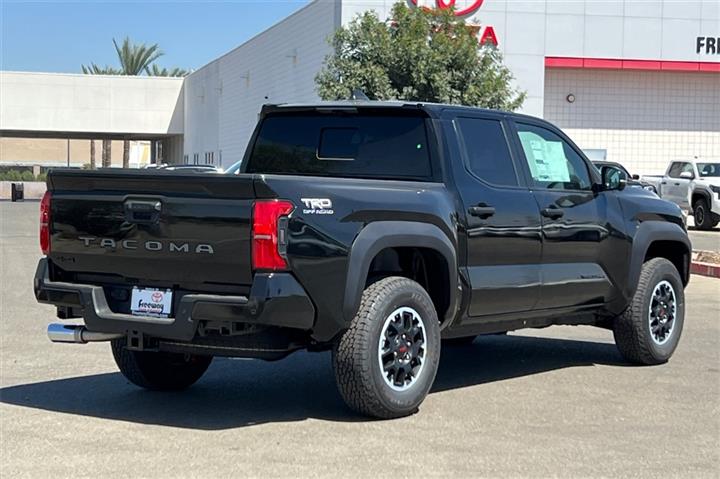 $53509 : New 2024 Tacoma TRD Off Road image 4