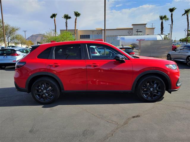 $25491 : Pre-Owned 2023 HR-V Sport image 7