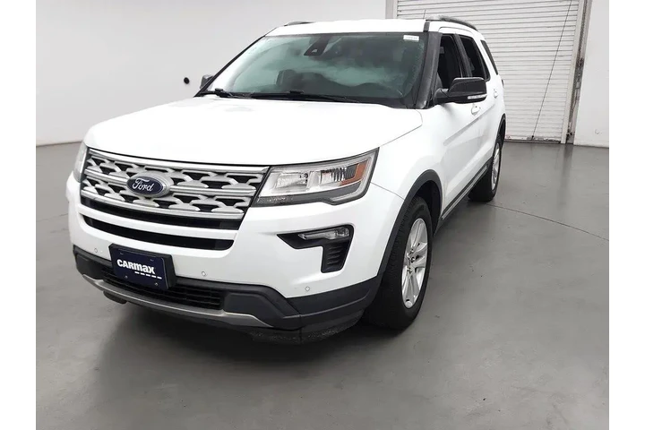 $22998 : Ford Explorer 2019 AWD XLT 4 image 3