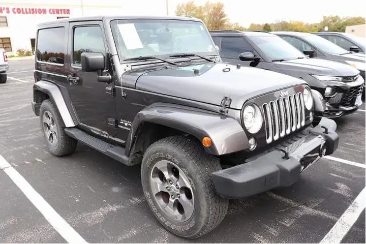 $23900 : Jeep Wrangler 2017 4x4 Sahar image 2