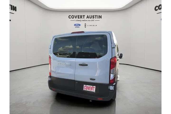 $18476 : Ford Transit 2021 150 3dr SW image 4