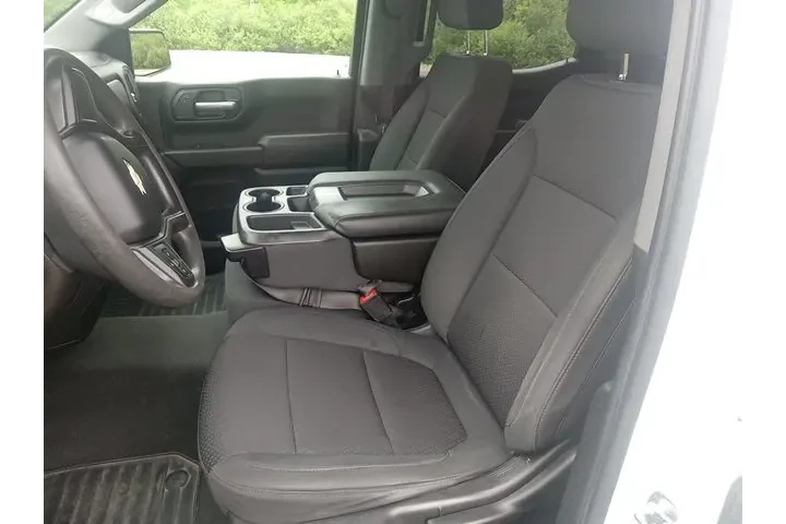 $19000 : 2021 Silverado CUSTOM 4x4 image 7