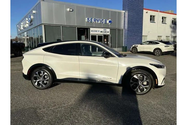 $21868 : Ford Mustang Mach-E 2021 AWD image 4