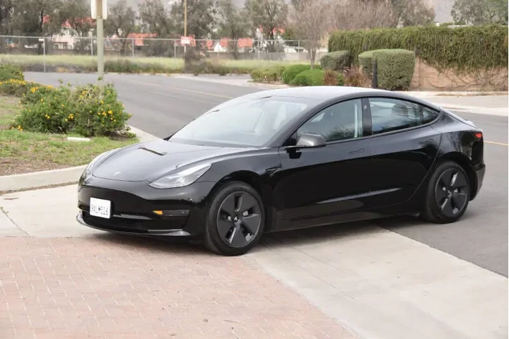 $22500 : 2021 Model 3 Standard Range P image 4
