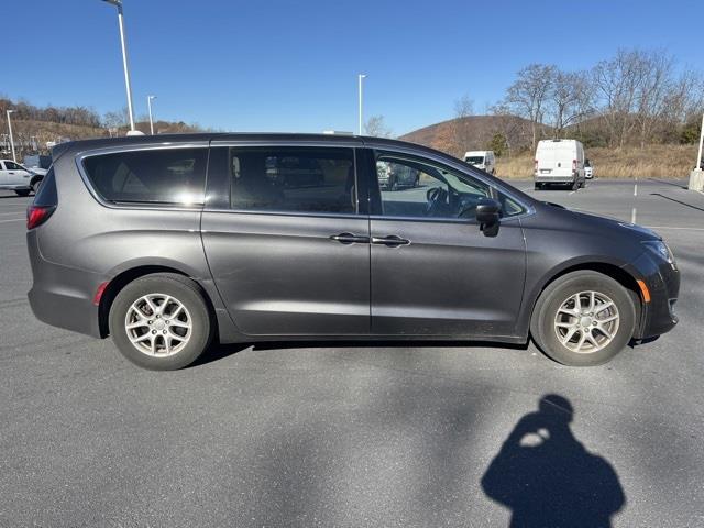 $28000 : PRE-OWNED  CHRYSLER PACIFICA T image 4