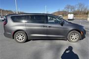 $28000 : PRE-OWNED  CHRYSLER PACIFICA T thumbnail