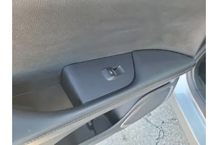 $30990 : Lincoln Nautilus 2023 AWD St image 10