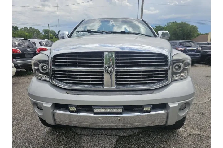 $10000 : 2006 Ram 2500 Laramie image 5
