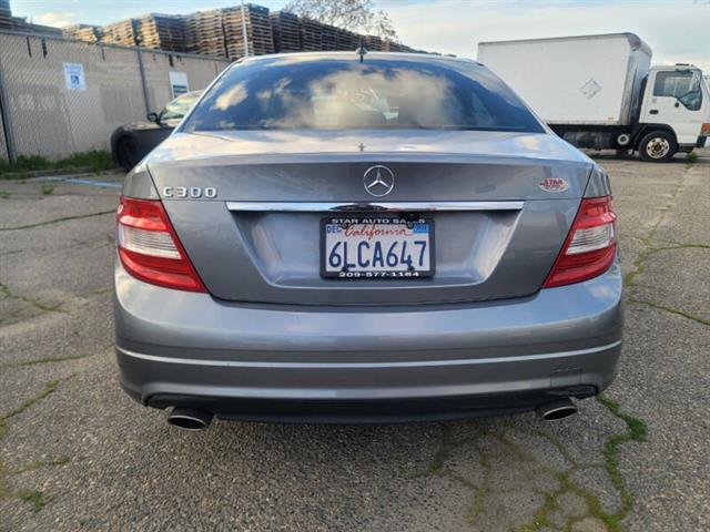 $9599 : 2010 Mercedes-Benz C-Class C image 8