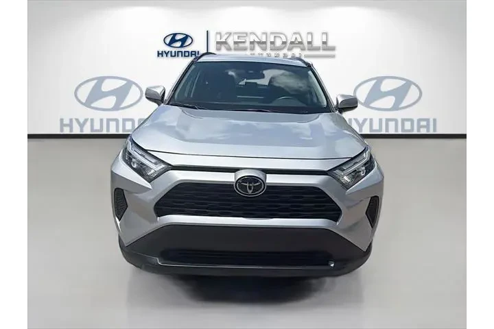 $24638 : Toyota RAV4 2024 XLE 4dr SUV image 3