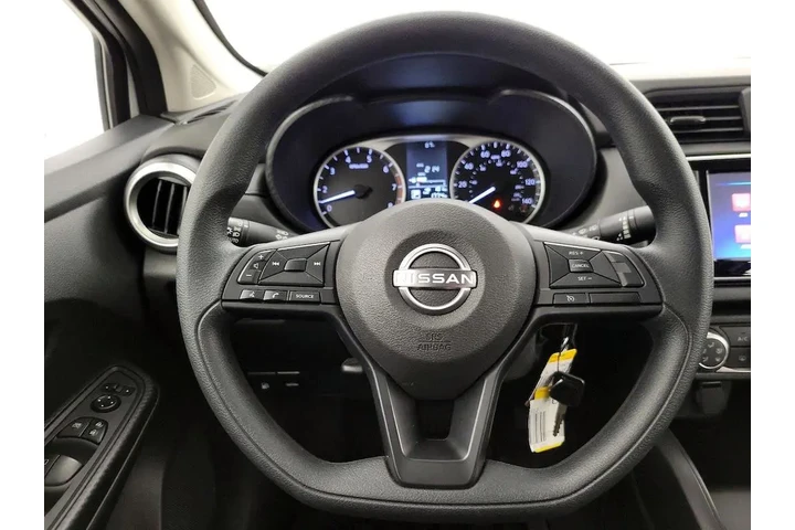 $19998 : Nissan Versa 2025 S 4dr Seda image 10