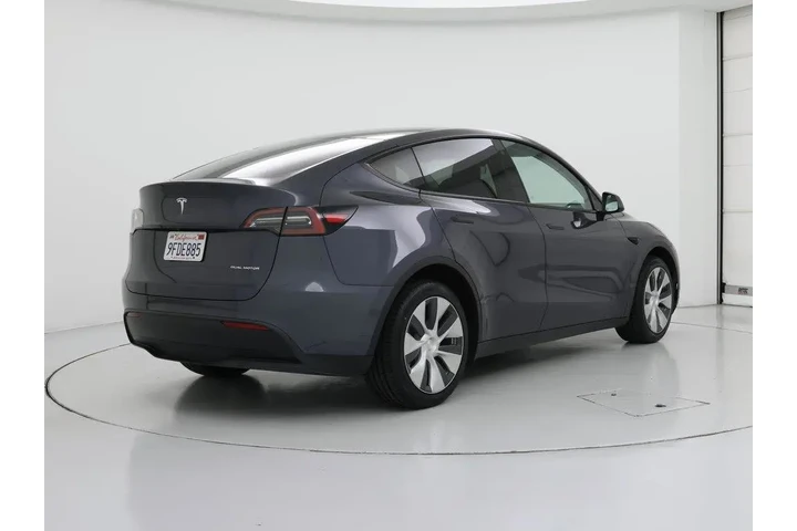 $32998 : Tesla Model Y 2023 AWD Long image 8