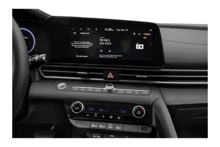 $20566 : Hyundai ELANTRA 2024 SEL 4dr image 10