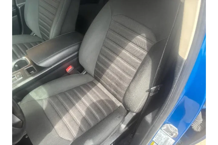 $13000 : 2019 Fusion SE image 7