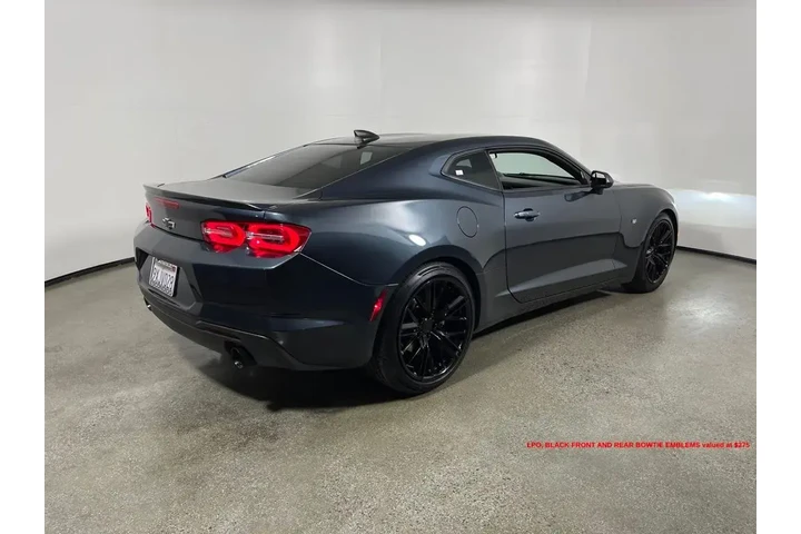 $28998 : Chevrolet Camaro 2021 LS 2dr image 3
