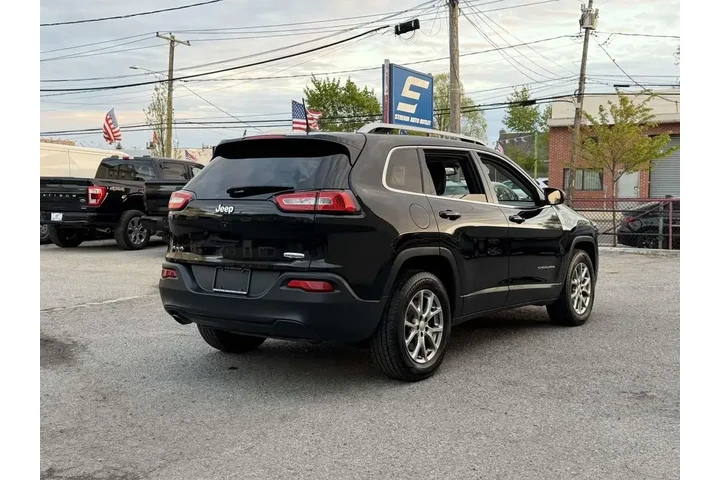 $17098 : Jeep Cherokee 2018 4x4 Latit image 7