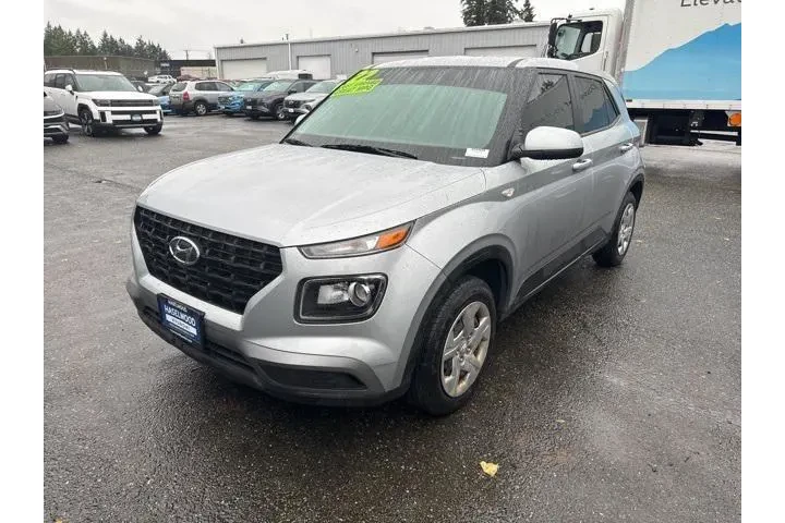 $17007 : Hyundai VENUE 2022 SE 4dr Cr image 3