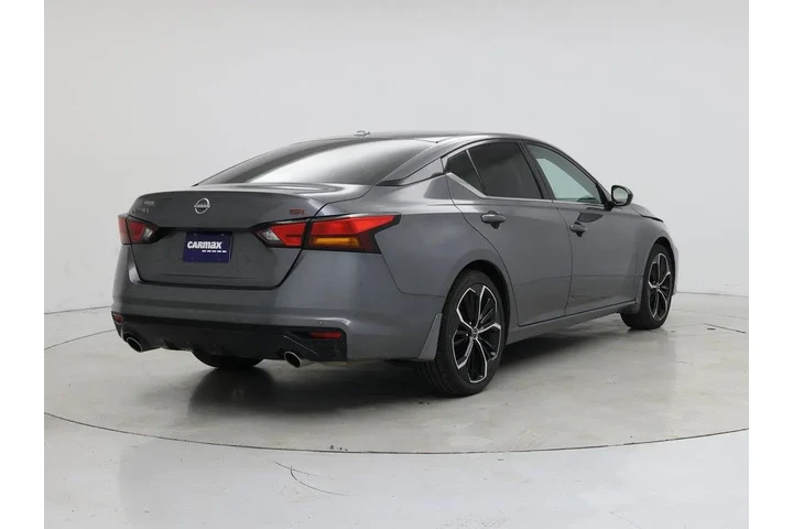 $23998 : Nissan Altima 2024 2.5 SR 4d image 8