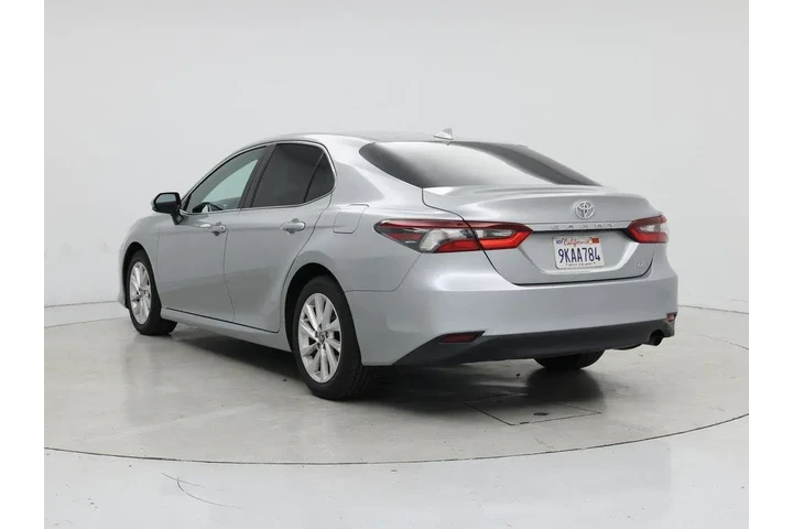 $24998 : Toyota Camry 2024 LE 4dr Sed image 2