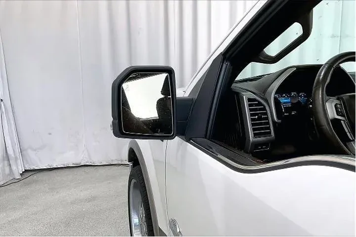 $24221 : Ford F-150 2019 4x2 King Ran image 8