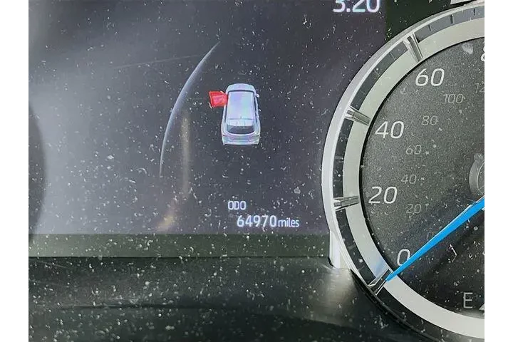 $35975 : Toyota Highlander Hybrid 202 image 9