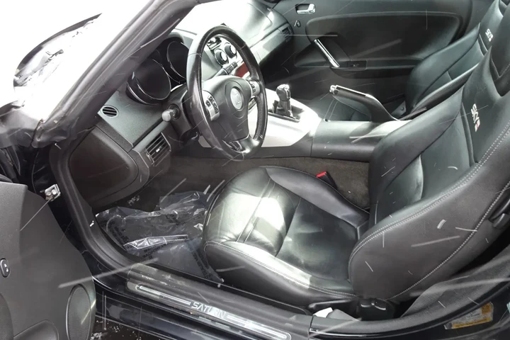 $12995 : 2007 SKY image 7