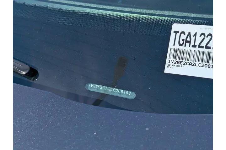 Volkswagen Atlas Cross Sport image 6