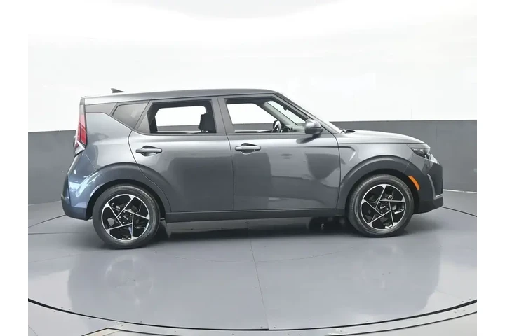 $18991 : Kia Soul 2023 EX 4dr Crossov image 7