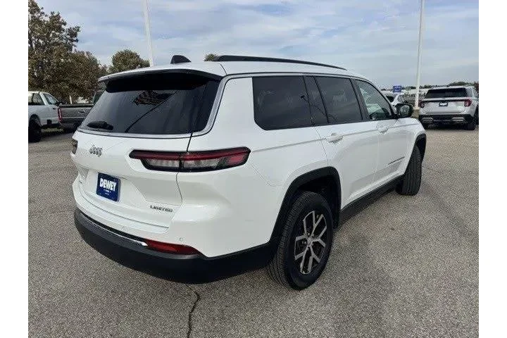 $38739 : Jeep Grand Cherokee L 2024 4 image 7