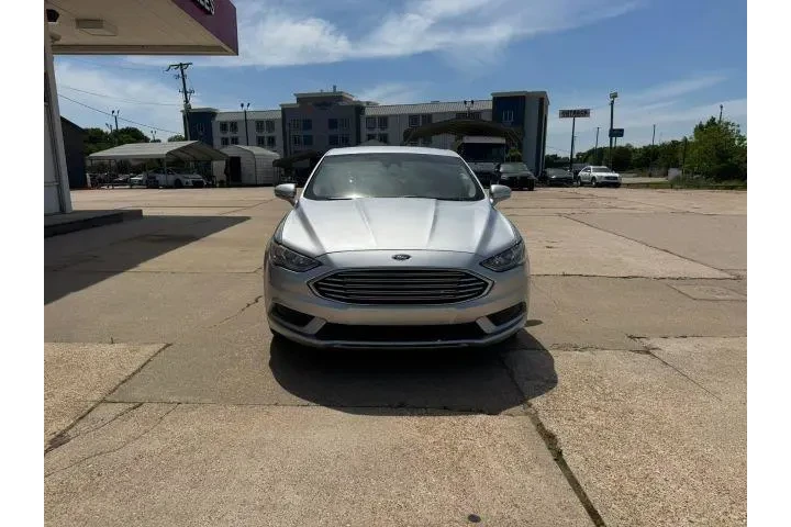$13900 : Ford Fusion 2018 SE 4dr Seda image 8