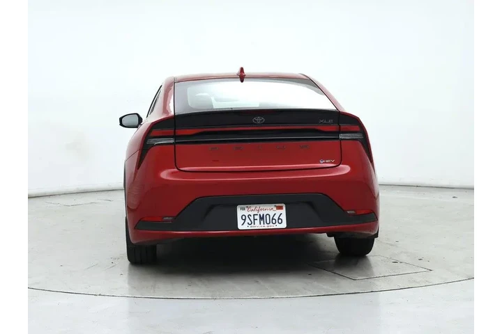 $30998 : Toyota Prius 2024 XLE 4dr Ha image 6