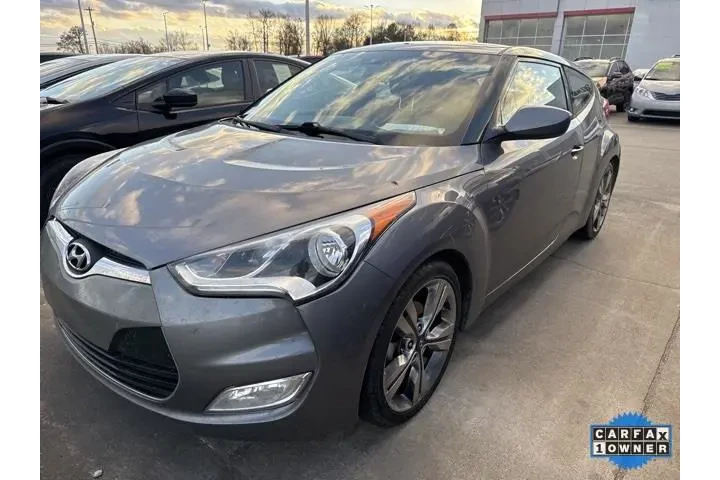 $10988 : Hyundai VELOSTER 2017 Value image 1