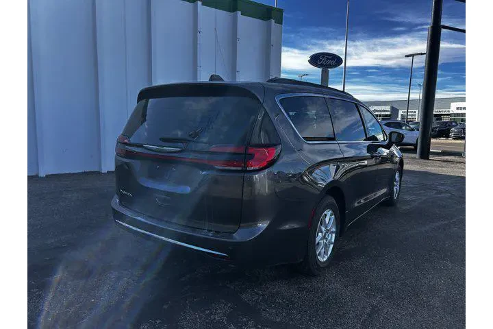 $23443 : Chrysler Pacifica 2022 Touri image 5