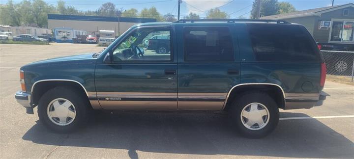 $3999 : 1996 Tahoe LS SUV image 4