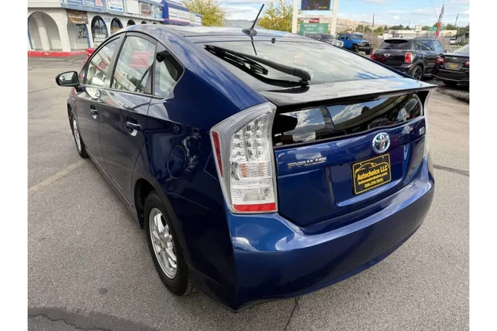 $8950 : 2010 Prius II image 5