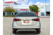 $17750 : Nissan Versa 2025 S 4dr Seda thumbnail