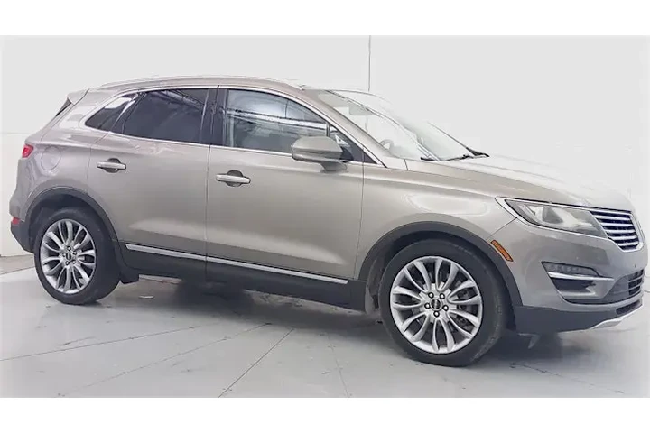 2015 Escape SE 4WD image 4