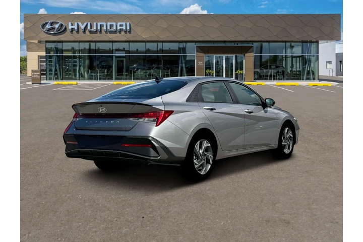 $21500 : Hyundai ELANTRA Hybrid 2025 image 7