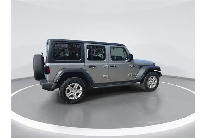 $20977 : Jeep Wrangler Unlimited 2018 image 9