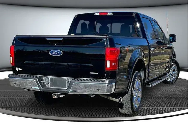 $29500 : Ford F-150 2018 4x4 Lariat 4 image 6