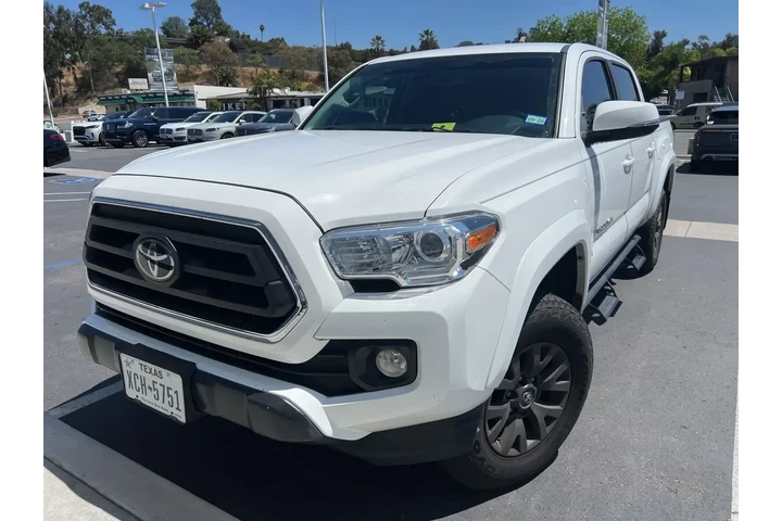 $31297 : Toyota Tacoma 2022 4x2 TRD O image 2