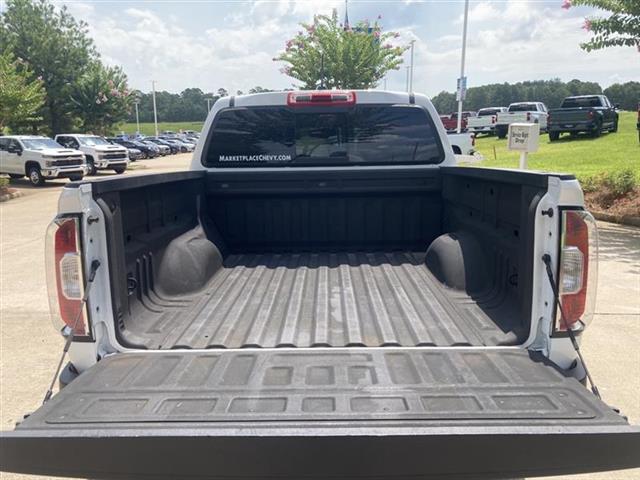 $26299 : 2018 GMC Canyon SLE Crew Cab image 9