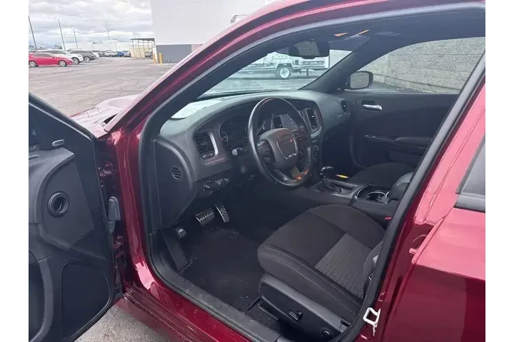 $25710 : Dodge Charger 2023 GT 4dr Se image 9