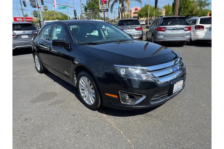$8998 : 2011 Fusion Hybrid image 3