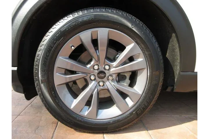 $29950 : Ford Explorer 2023 XLT 4dr S image 8