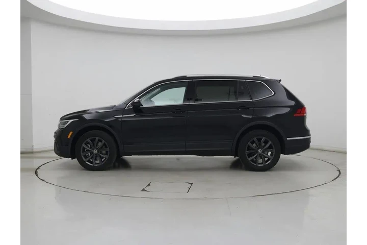 $22998 : Volkswagen Tiguan 2023 SE 4d image 3