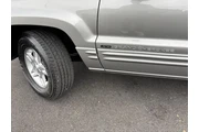 $6988 : 2000 Grand Cherokee Limited thumbnail