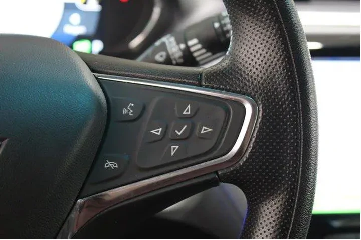 $13987 : Chevrolet Bolt EV 2020 LT 4d image 9