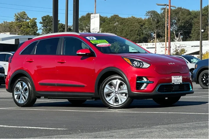 $24991 : Kia Niro EV 2022 S 4dr Cross image 2