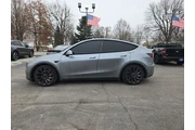 $34672 : Tesla Model Y 2024 AWD Perfo thumbnail